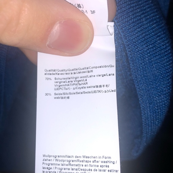 HUGO BOSS SWEATER - Picture 4 of 4